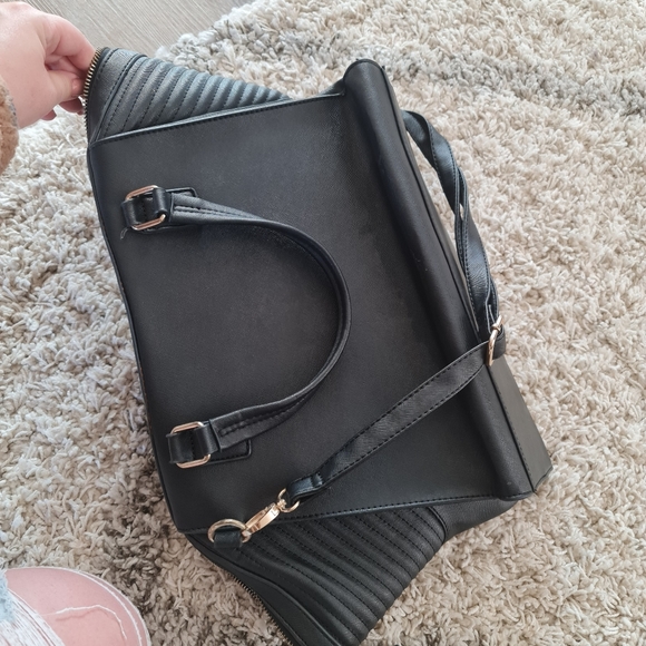 River Island handbag - Picture 3 of 6